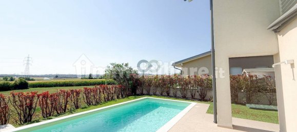 3 bedrooms Villa in Lonato del Garda, Italy No. 273283 7