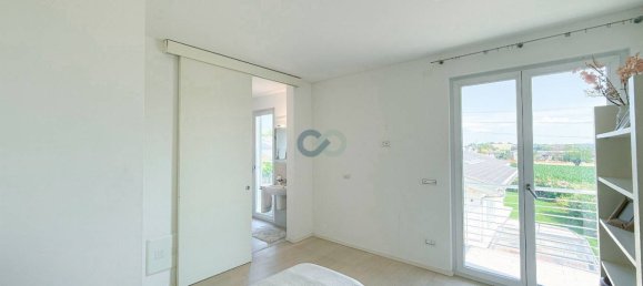 3 bedrooms Villa in Lonato del Garda, Italy No. 273283 32