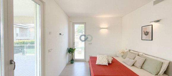 3 bedrooms Villa in Lonato del Garda, Italy No. 273283 41