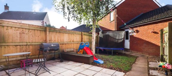 3 bedrooms Townhouse in Bridgwater, United Kingdom No. 13704 13