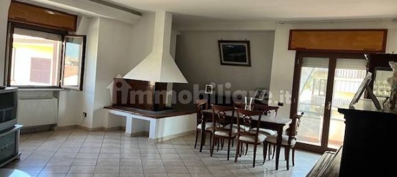 3 bedrooms Apartment in Ceccano, Italy No. 333505 9