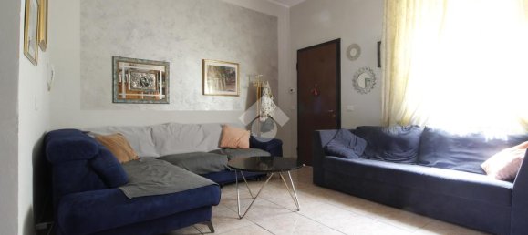 2 bedrooms House in Cerro Maggiore, Italy No. 263382 22