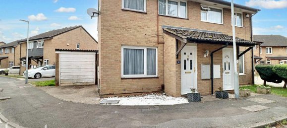 3 bedrooms House in Hayes, United Kingdom No. 5087 2