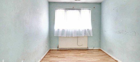 3 bedrooms House in Hayes, United Kingdom No. 5087 13