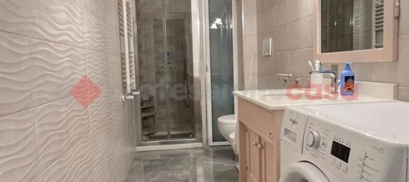 4 rooms Apartment in Bari, Italy No. 13068 5