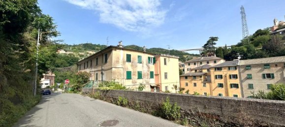 2غرفة شقة في Genoa, Italy رقم 172359 3