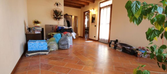 5 rooms Villa in Moscazzano, Italy No. 110567 10