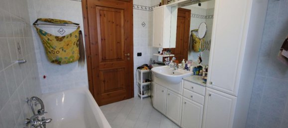 5 rooms Villa in Moscazzano, Italy No. 110567 25