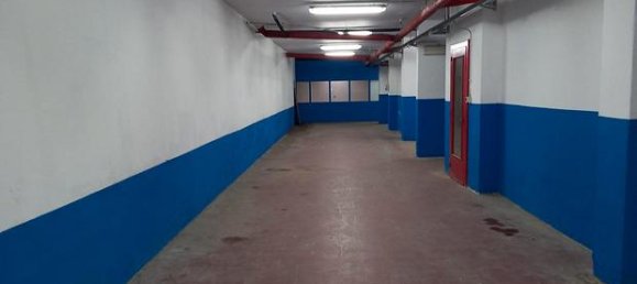 450m² Garage in Moncalieri, Italy No. 292254 3