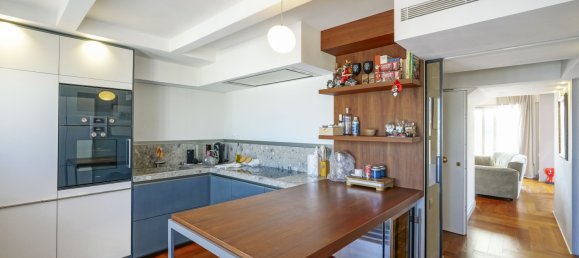 5 rooms Penthouse in Florence, Italy No. 358798 10