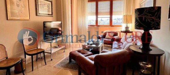 4-salle Appartement à Lecce, Italy No. 53019 4