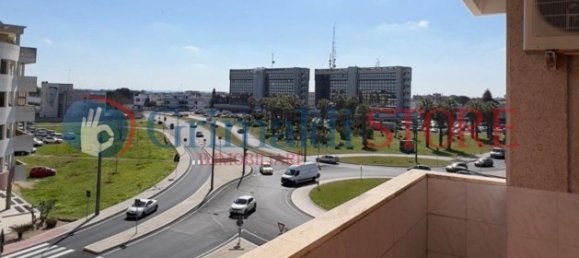 4-salle Appartement à Lecce, Italy No. 53019 14