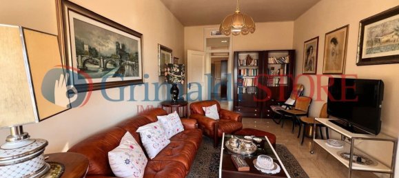 4-salle Appartement à Lecce, Italy No. 53019 6