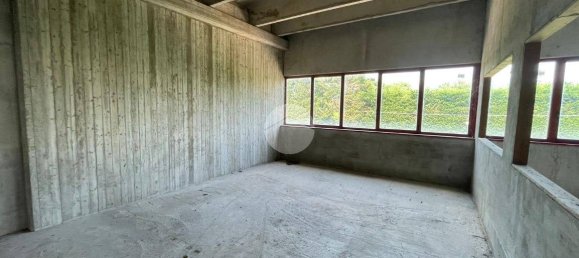 387m² Warehouse in Albano Sant'Alessandro, Italy No. 153516 31