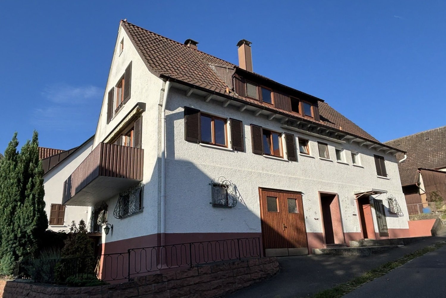 Таунхаус с 6 комнатами в Эслинген, Германия № 284892