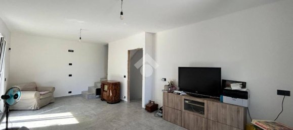 2 Schlafzimmer Villa in Ceranesi, Italy, Nr. 307374 17