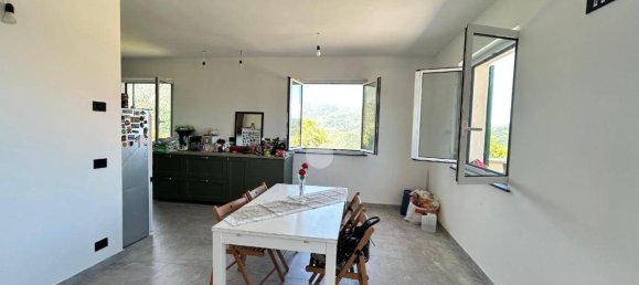 2 Schlafzimmer Villa in Ceranesi, Italy, Nr. 307374 11