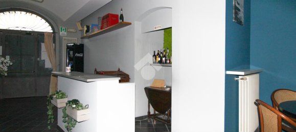 Propiedad comercial de 3 habitaciónes en Bergamo, Italy No. 314473 13