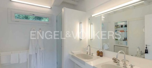 3 bedrooms Villa in Valsolda, Italy No. 126302 8