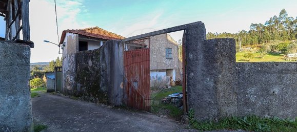 2 chambres Maison à Miranda do Corvo, Portugal No. 158075 4