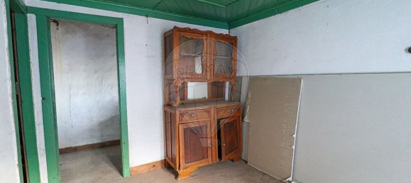 2 chambres Maison à Miranda do Corvo, Portugal No. 158075 6