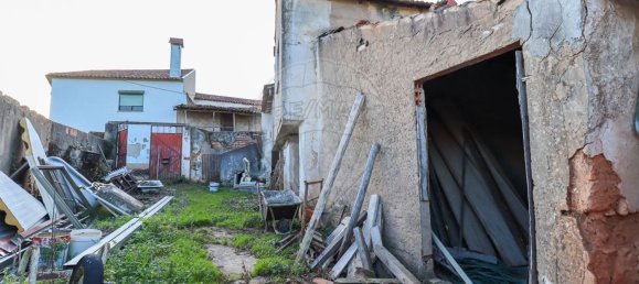 2 chambres Maison à Miranda do Corvo, Portugal No. 158075 11