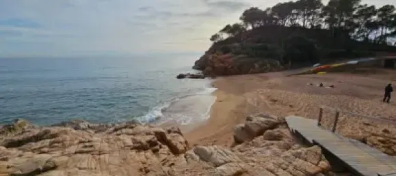  Land in Girona, Spain No. 190376 24