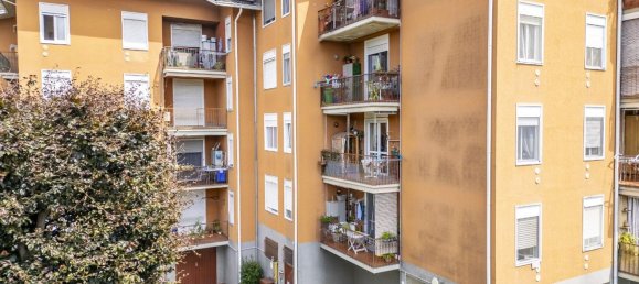 3 rooms Apartment in Luino, Italy No. 271295 4