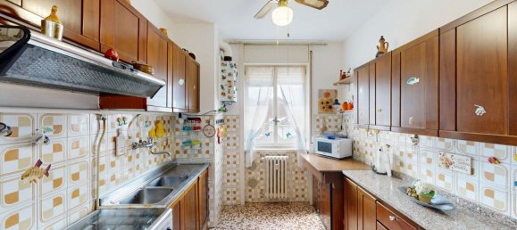 3 rooms Apartment in Luino, Italy No. 271295 16