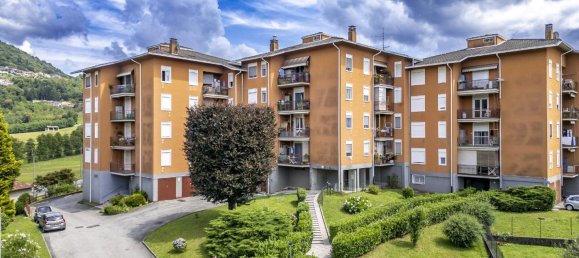 3 rooms Apartment in Luino, Italy No. 271295 2
