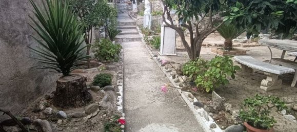 4 Schlafzimmer Villa in Siderno, Italy, Nr. 353162 20