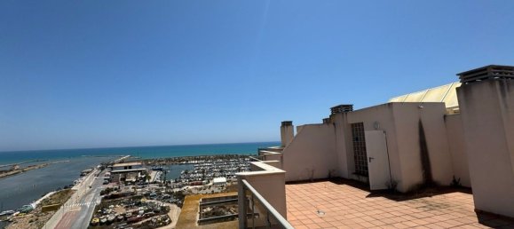 2 bedrooms Penthouse in Guardamar del Segura, Spain No. 147594 10