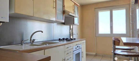 2 Schlafzimmer Wohnung in Troyes, France, Nr. 238850 4