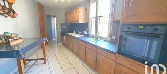 Casa de 6 divisões em Wassy, France N.º 66340 2