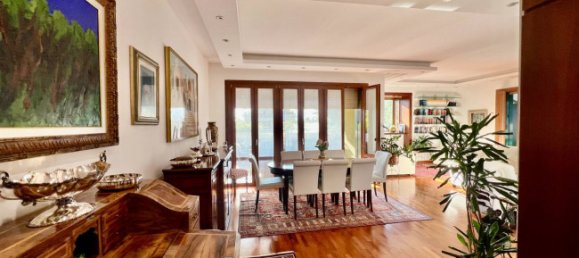 2 bedrooms Apartment in Milan, Italy No. 381612 2