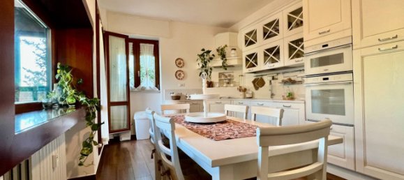 2 bedrooms Apartment in Milan, Italy No. 381612 11