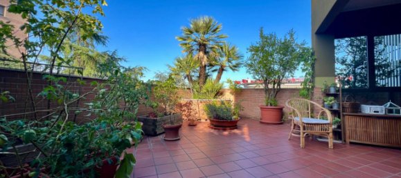 2 bedrooms Apartment in Milan, Italy No. 381612 10