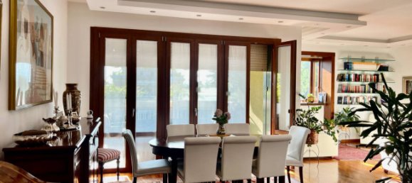 2 bedrooms Apartment in Milan, Italy No. 381612 3