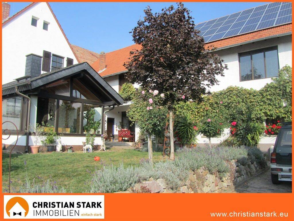 Ферма с 12 комнатами в Бад-Кройцнах, Германия № 361103