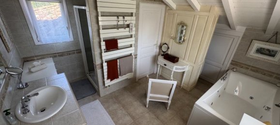 4 bedrooms House in Urrugne, France No. 302544 20