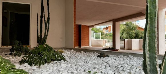 3 Schlafzimmer Wohnung in Rome, Italy, Nr. 301263 24