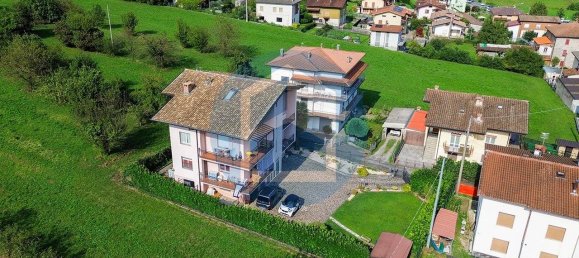4 bedrooms Villa in Endine Gaiano, Italy No. 355747 48