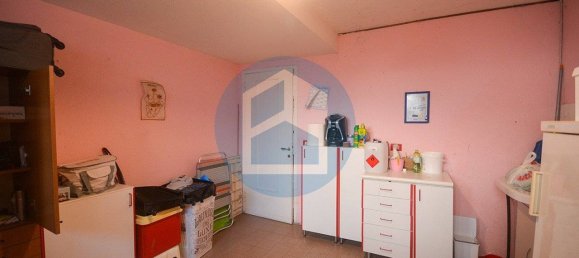 4 bedrooms Villa in Endine Gaiano, Italy No. 355747 35