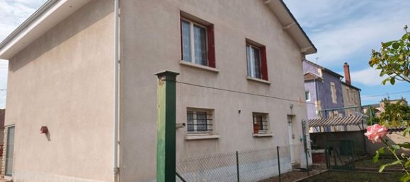 2 bedrooms House in Fourchambault, France No. 363716 19