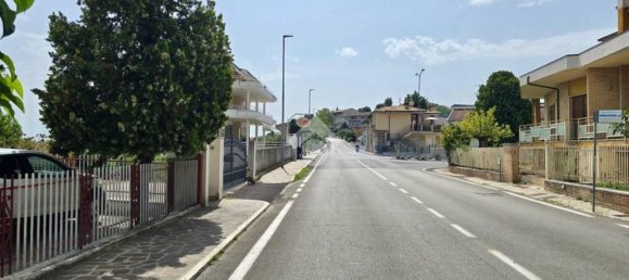 107m² Commercial property in Notaresco, Italy No. 362793 10
