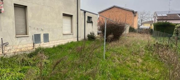 Apartamento de 4 divisões em Luzzara, Italy N.º 201395 9