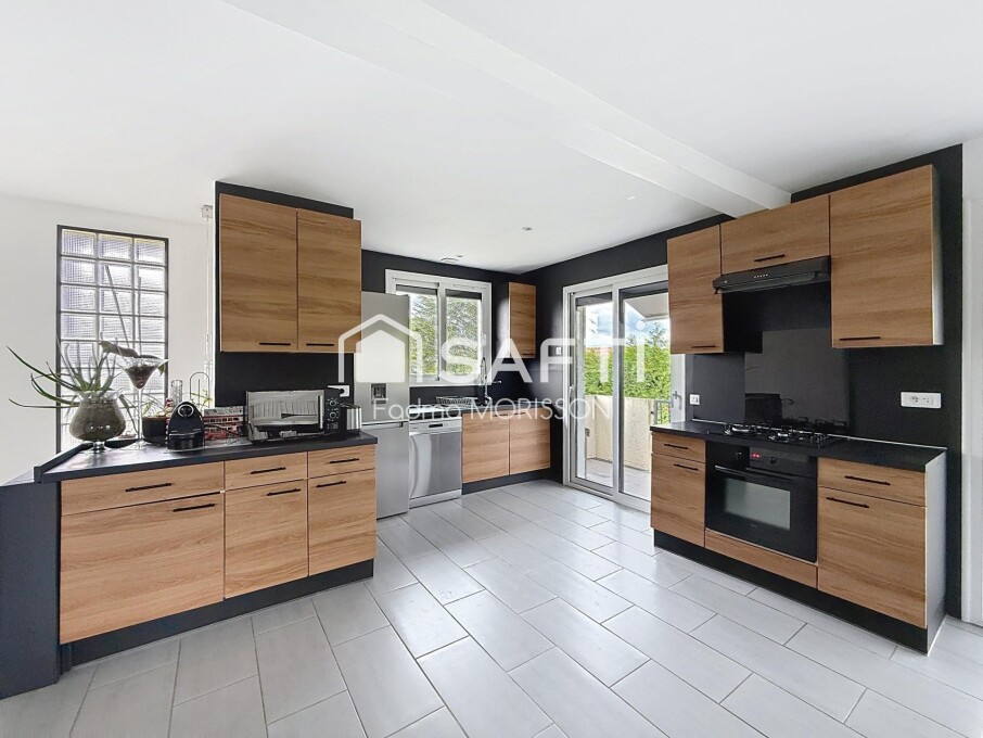 4 bedrooms Villa in Andresy, France No. 318725