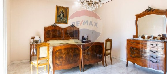 4 غرف نوم شقة في Catania, Italy رقم 223749 8