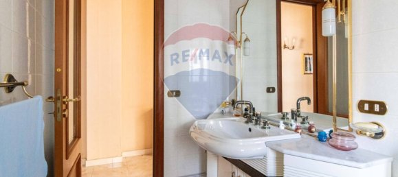 4 غرف نوم شقة في Catania, Italy رقم 223749 13