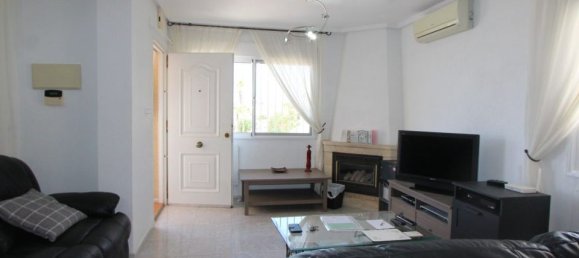 3 bedrooms Villa in Alicante, Spain No. 178171 5